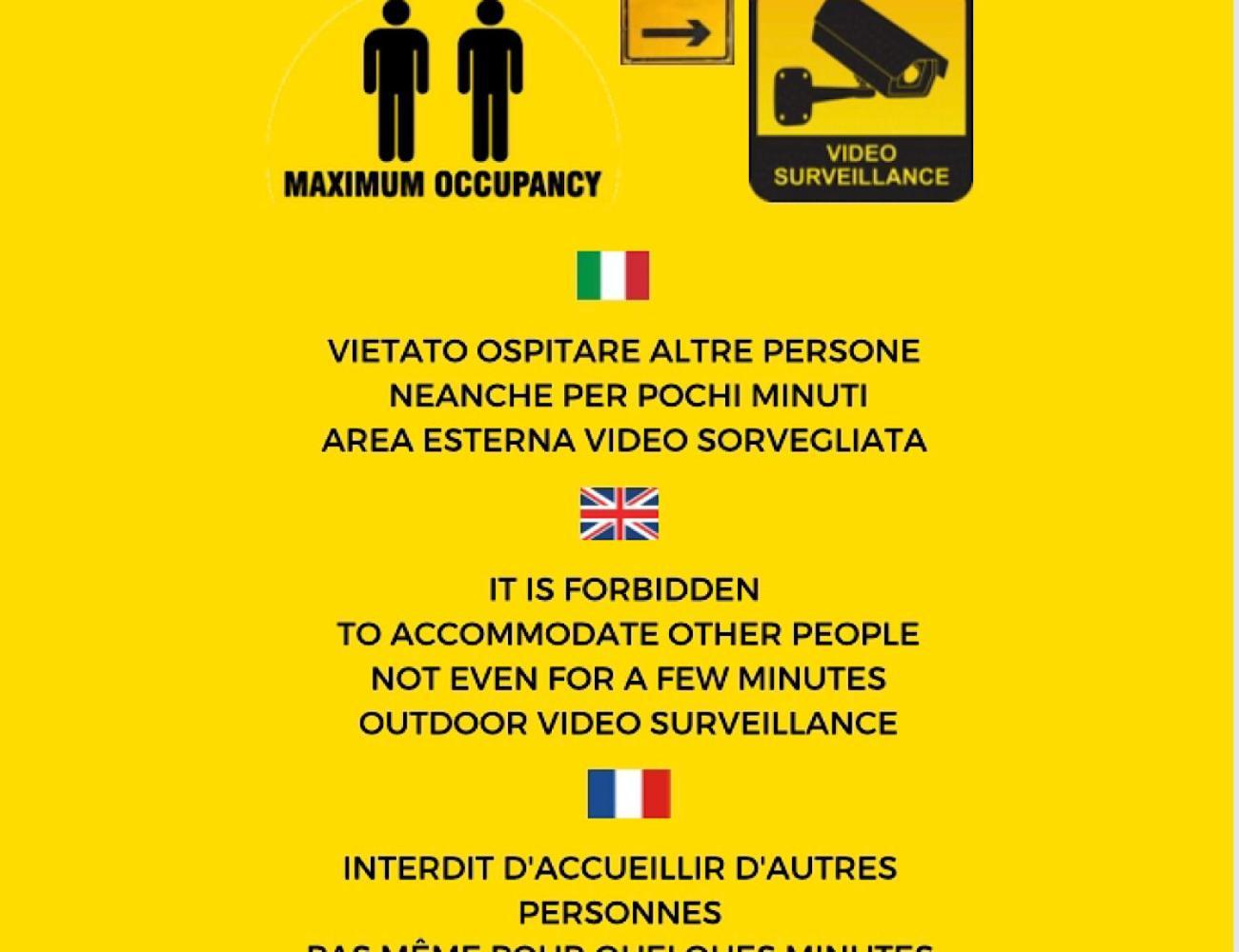 EXCLUSIVE USE- USO ESCLUSIVO - La Maison de Gioel - ENTIRE HOUSE - INTERA CASA - WITH KITCHENETTE - CON CUCININO - WITH WASHING MACHINE - CON LAVATRICE - FREE PUBLIC PARKING IN FRONT OF THE HOUSE - PARCHEGGIO PUBBLICO GRATUITO DIFRONTE ALLA CASA Olbia Exterior foto